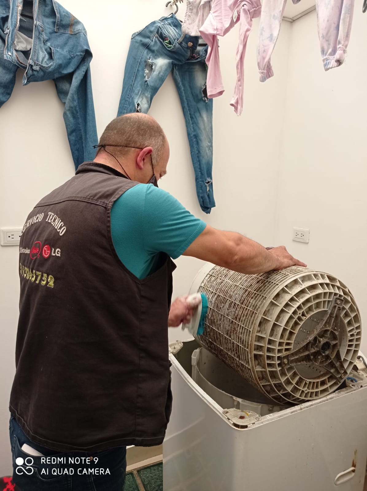 Antes — reparación electrodoméstico